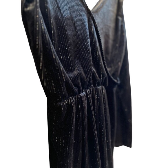 Wild Fable Romper Black Metallic Stripes Long Sleeve V-neck Velvet Sexy Witchy M - Picture 6 of 16
